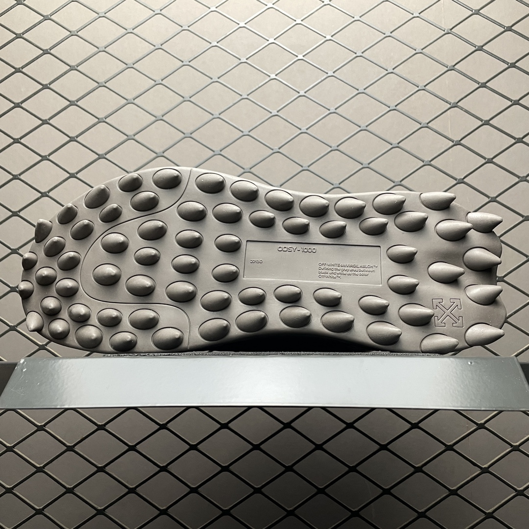 OFF-WHITE Odsy-1000 Cream  (41UEFF9)