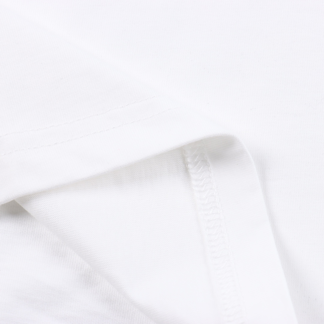 Balenciaga PARIS TROPICAL Tシャツ ミディアムフィット で ホワイト（438489）