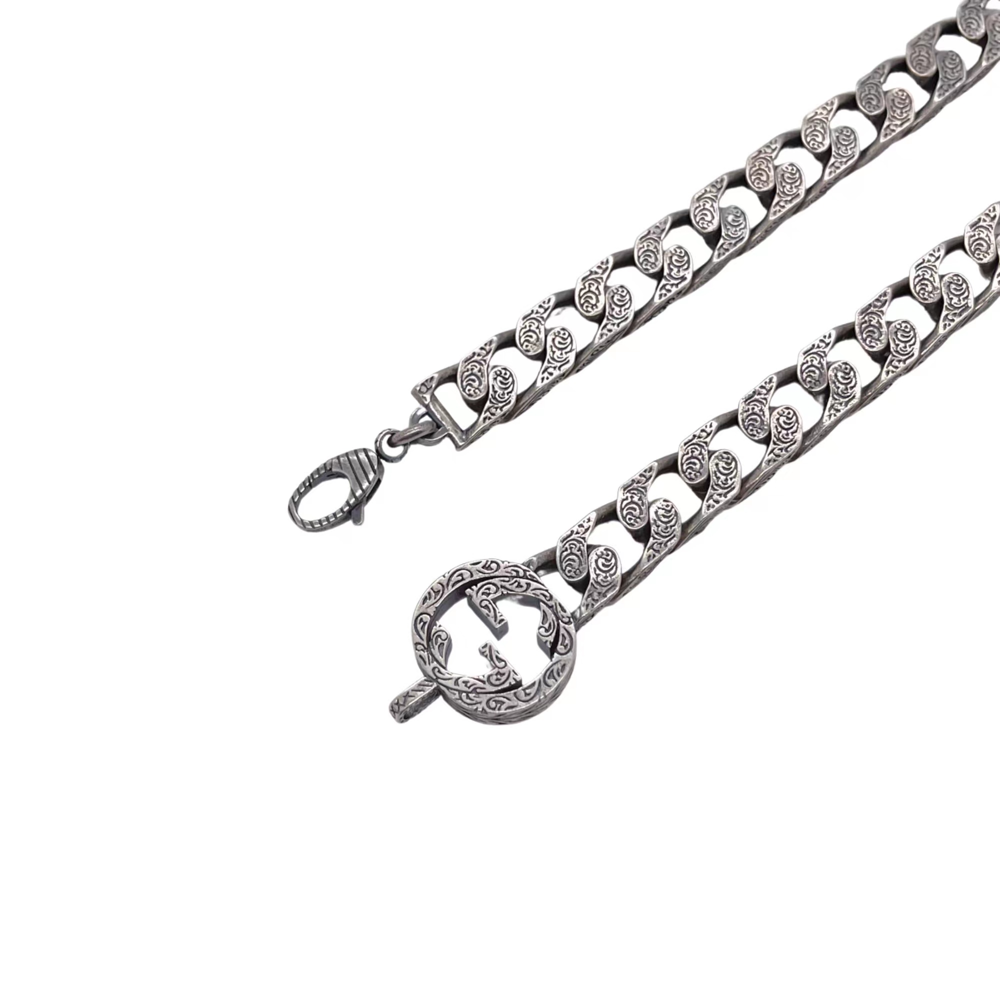 GUCCIインターロッキングG シルバー チェーンブレスレット（454285-J8400-0811）