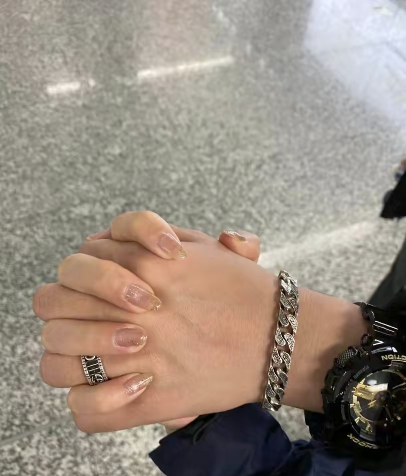 GUCCIインターロッキングG シルバー チェーンブレスレット（454285-J8400-0811）