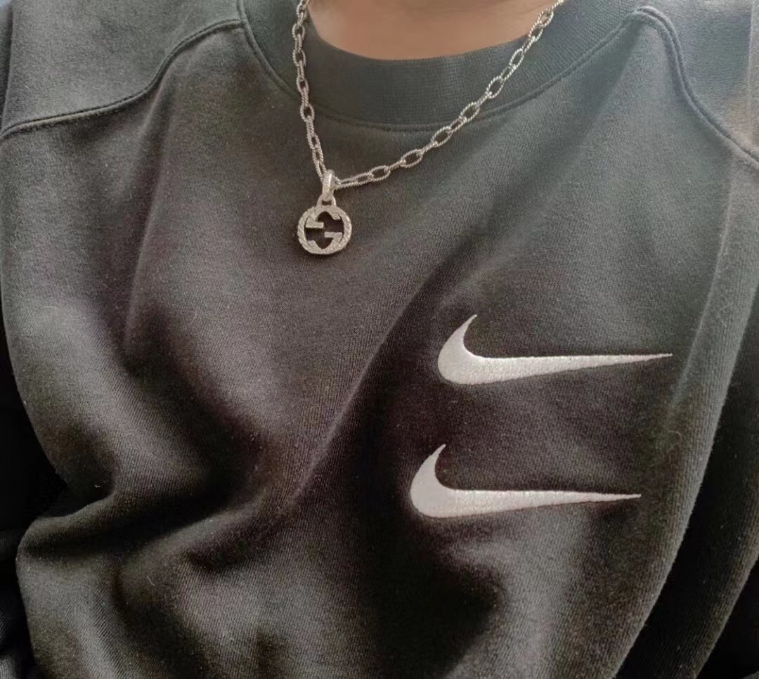 GUCCI グッチ  メンズ レディース インターロッキングG ペンダント（455307-J8400-0811）