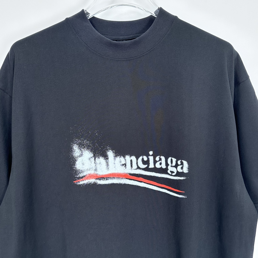 Balenciaga Medium Fit T-shirt (764235TQVI5156976）