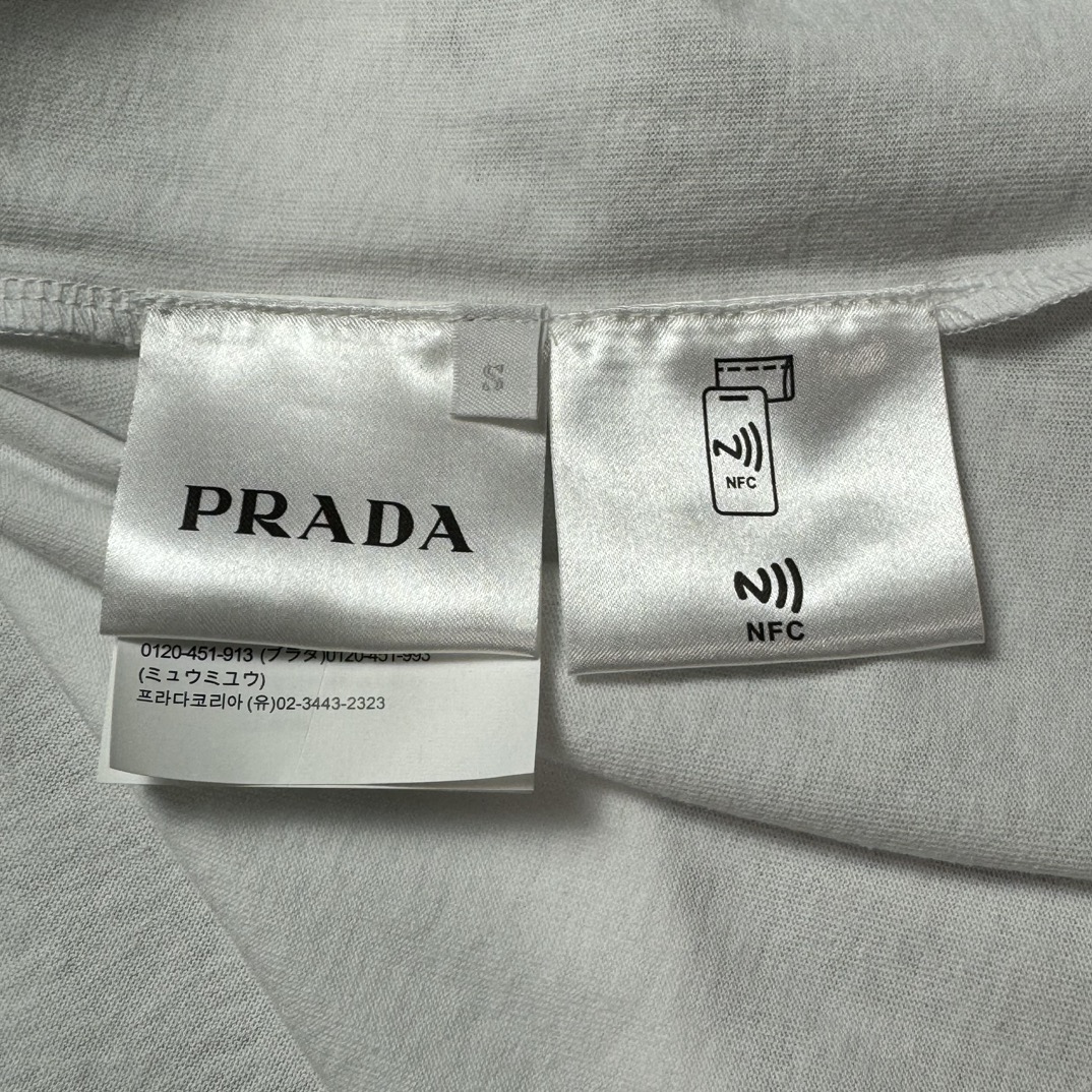 PRADA Cotton T-shirt white（UJN896-14K7-F0009-S-OOO）