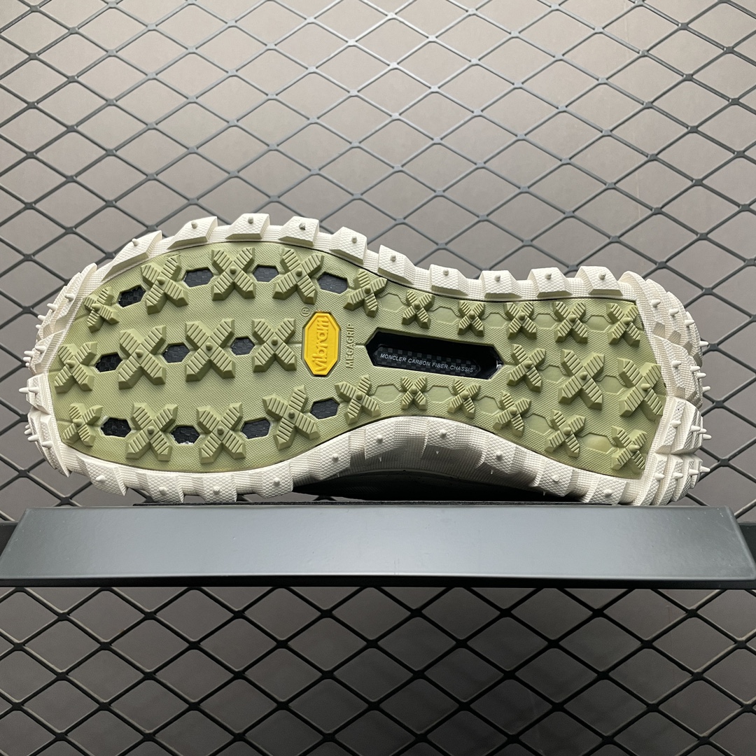 Moncler MONCLER Trailgrip Low Top Sneakers （4M00110M267121I）