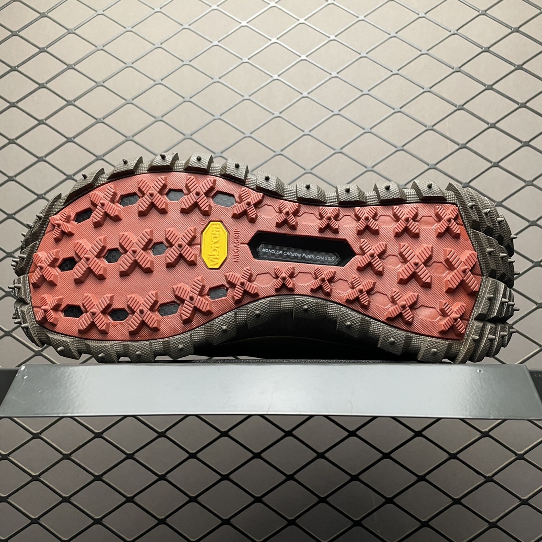 Moncler Genius Trailgrip Grain Salehe Bembury Pink（4M00010M327551K）