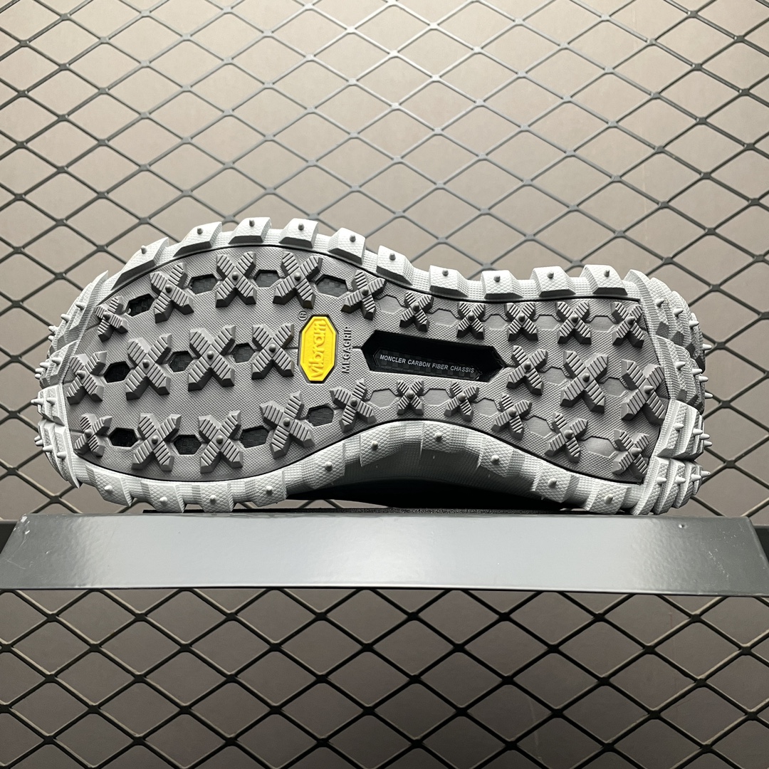 MONCLER TRAILGRIP GTX 3M モンクレール トレイルグリップ GTX 3M（4M00010M327524E）