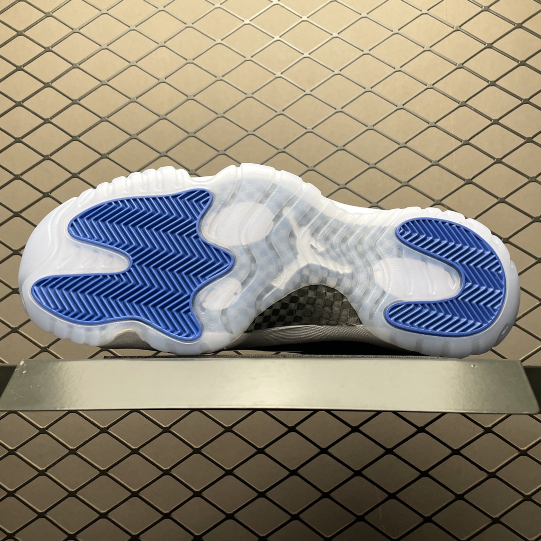 Nike Air Jordan 11 Retro Low "Space Jam"（FV5104-004）