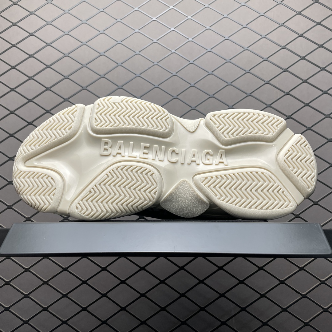 Balenciaga leather TRIPLES sneakers（536737W2FAY9016）