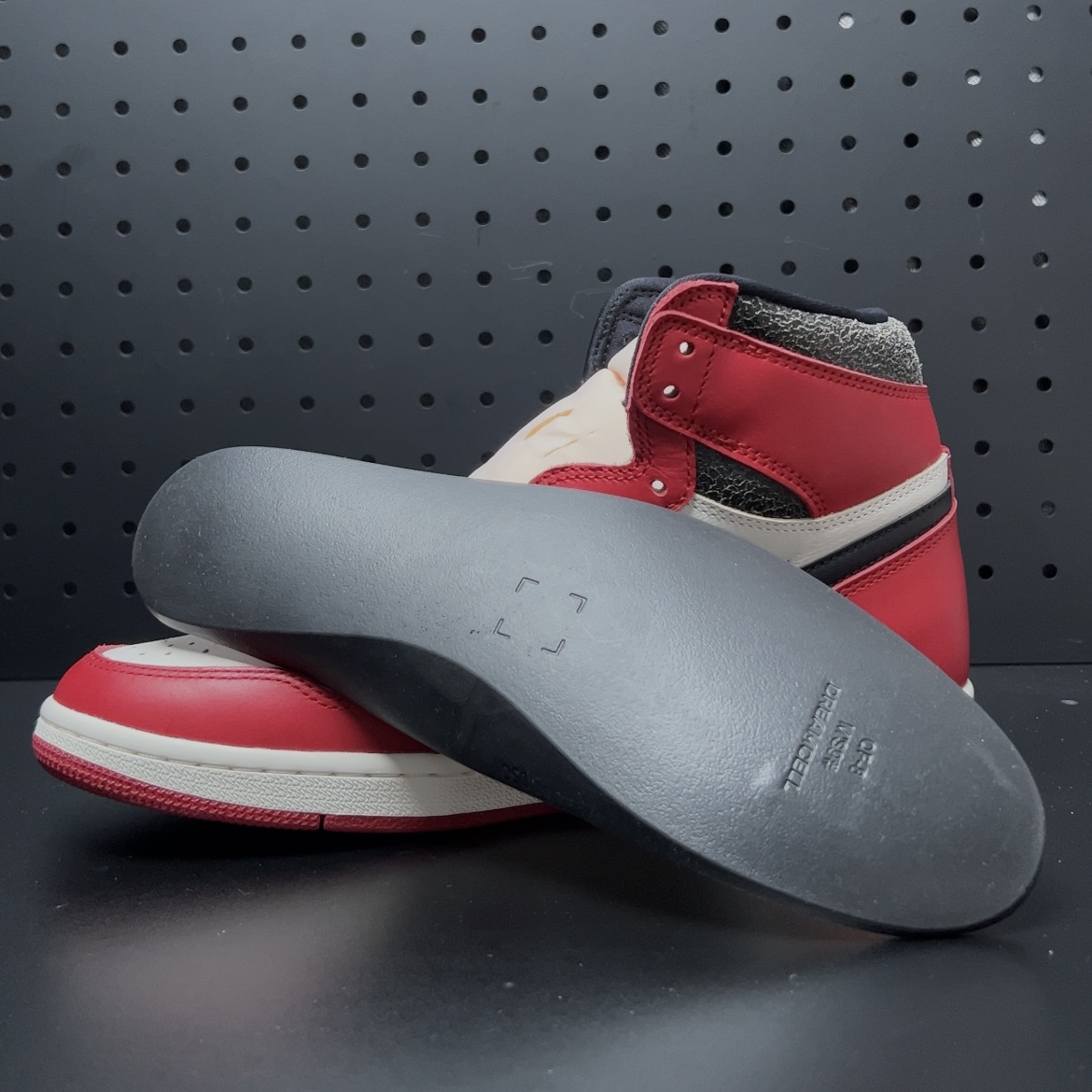 Nike Air Jordan 1 High OG "Lost & Found/Chicago"（DZ5485-612）