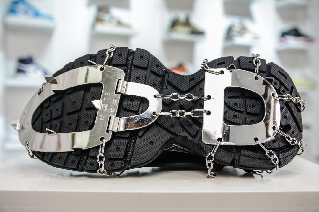 BALENCIAGA Skiwear 3XL Ski Sneaker Mesh and Polyurethane BALENCIAGA Skiwear 3XL Ski Sneaker Mesh and Polyurethane