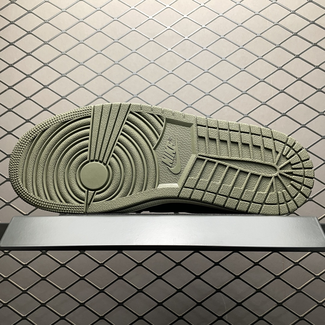 Travis Scott × Nike Air Jordan 1 Low "Black/Olive"(DM7866-002)
