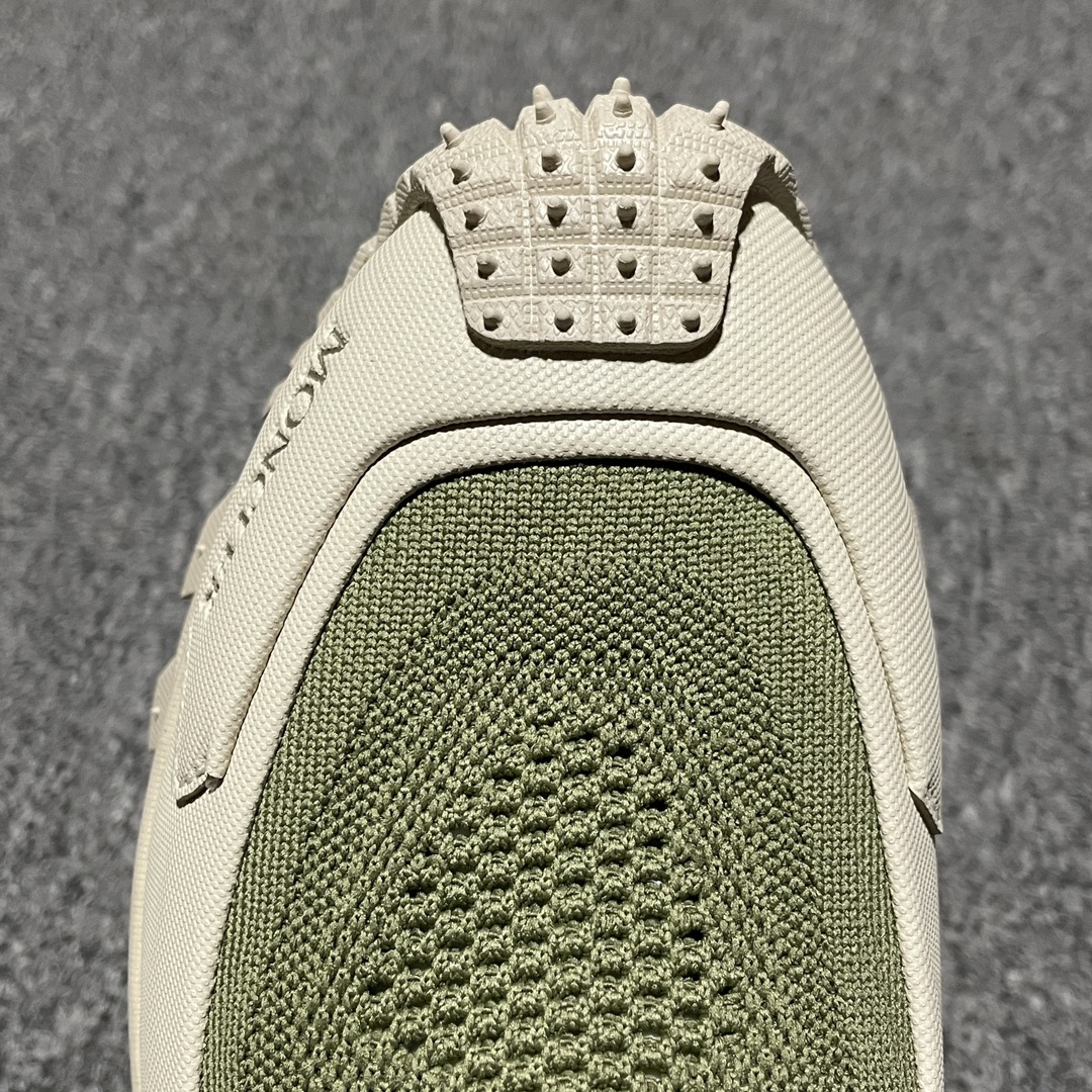 MONCLER TRAILGRIP KNIT high top sneakers（53OGTU75）