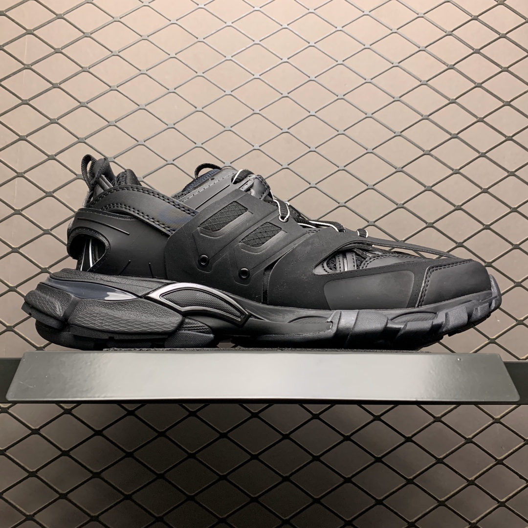 Balenciaga Track 1.0 distressed dad shoes（542023W1GB11000）