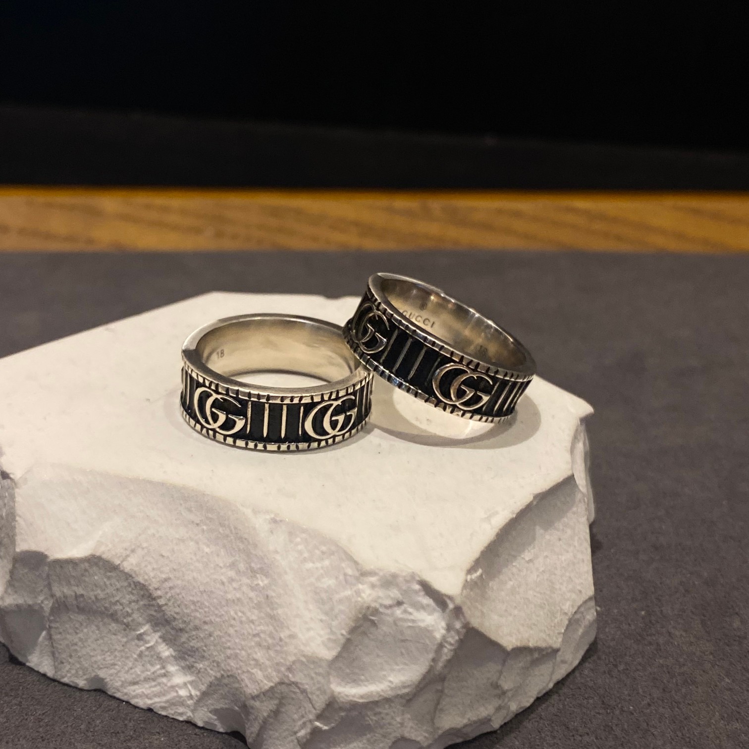 GUCCI グッチ リング ダブルG シルバー 銀 ブラック 黒 （551899-J8400-0811）