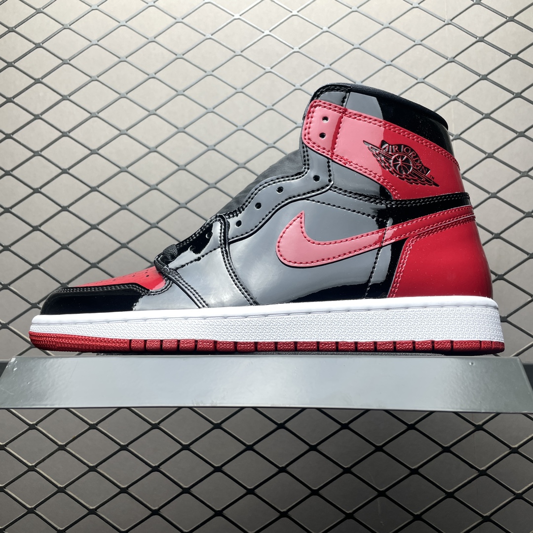 Nike Air Jordan 1 High OG "Patent Bred" (555088-063)