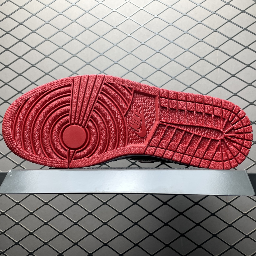 Nike Air Jordan 1 High OG "Patent Bred" (555088-063)