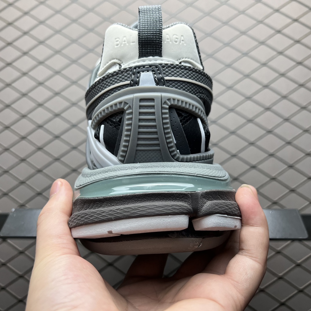 Balenciaga Track 2 Open Sneaker"grey"（568614W2GN31285）