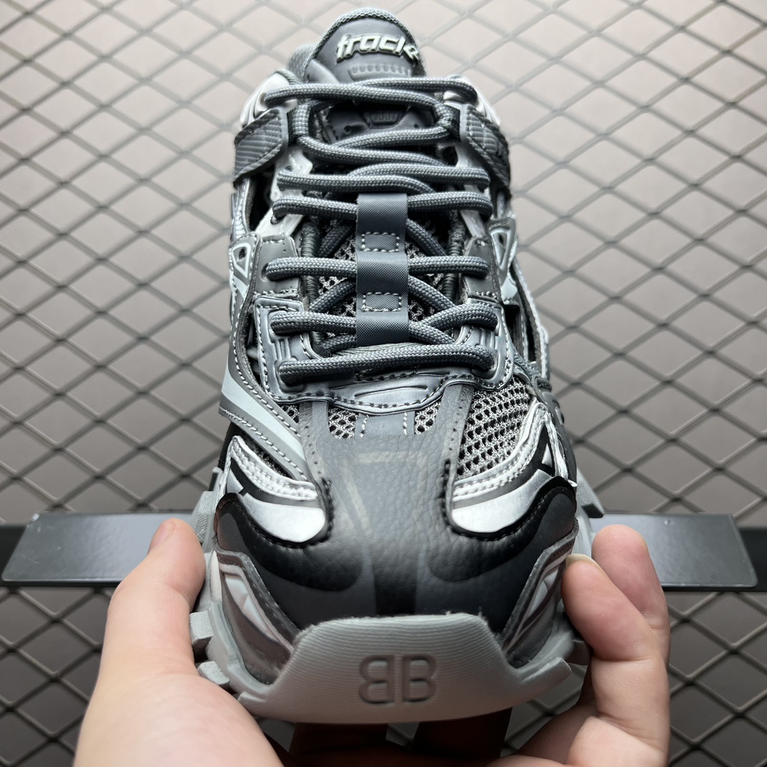 Balenciaga Track 2 Open Sneaker"grey"（568614W2GN31285）