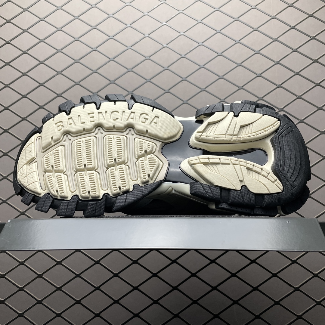  Balenciaga Track 2 Open Sneaker"black brown"（568614W2GN38071）