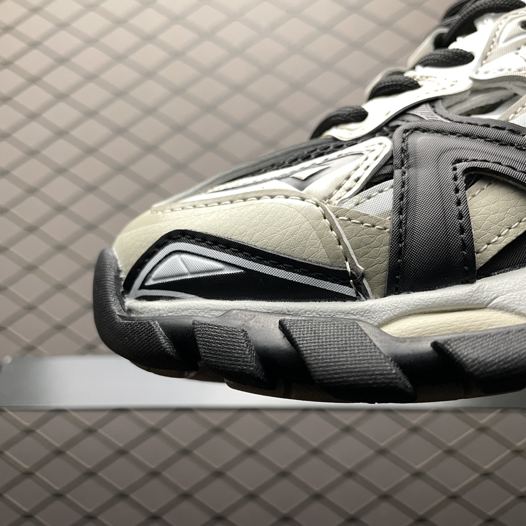  Balenciaga Track 2 Open Sneaker"black brown"（568614W2GN38071）