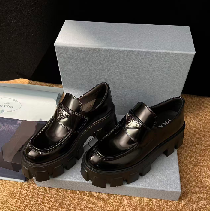 PRADA Monolith loafers-woman（1D649M_B4L_F0002_F_B055）