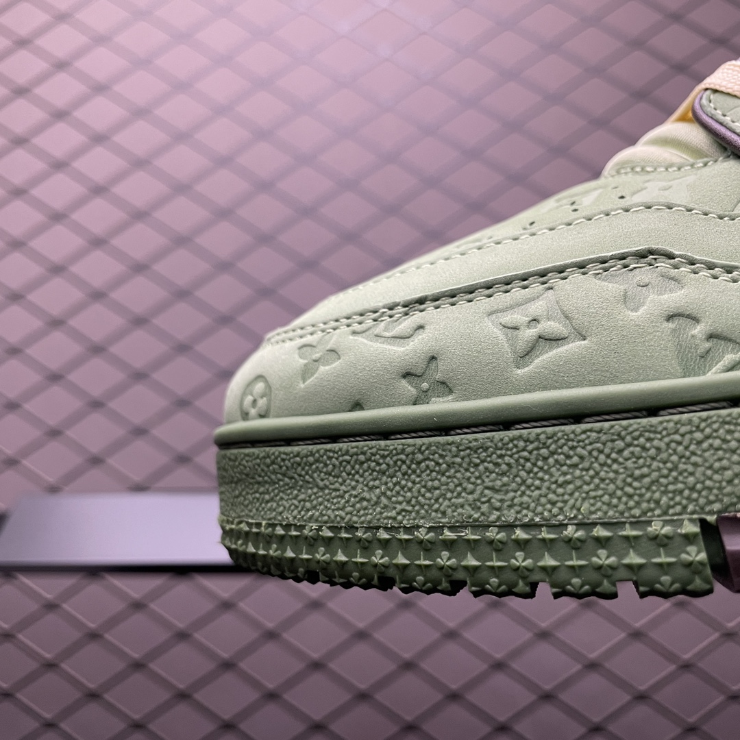 Louis Vuitton Trainer Line Sneakers (1ACR6E )