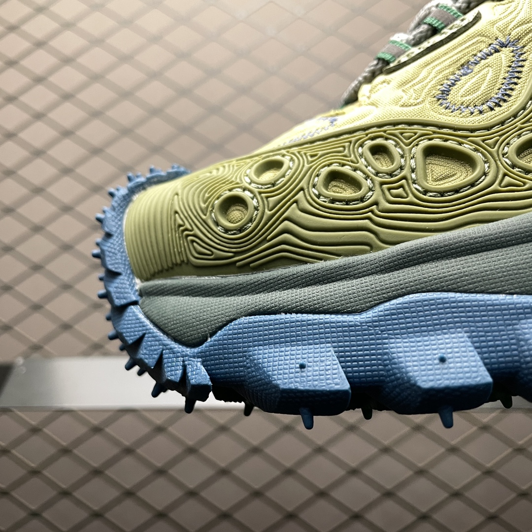 Moncler Genius Trailgrip Grain Salehe Bembury Beige Green（4M00010M327523E）