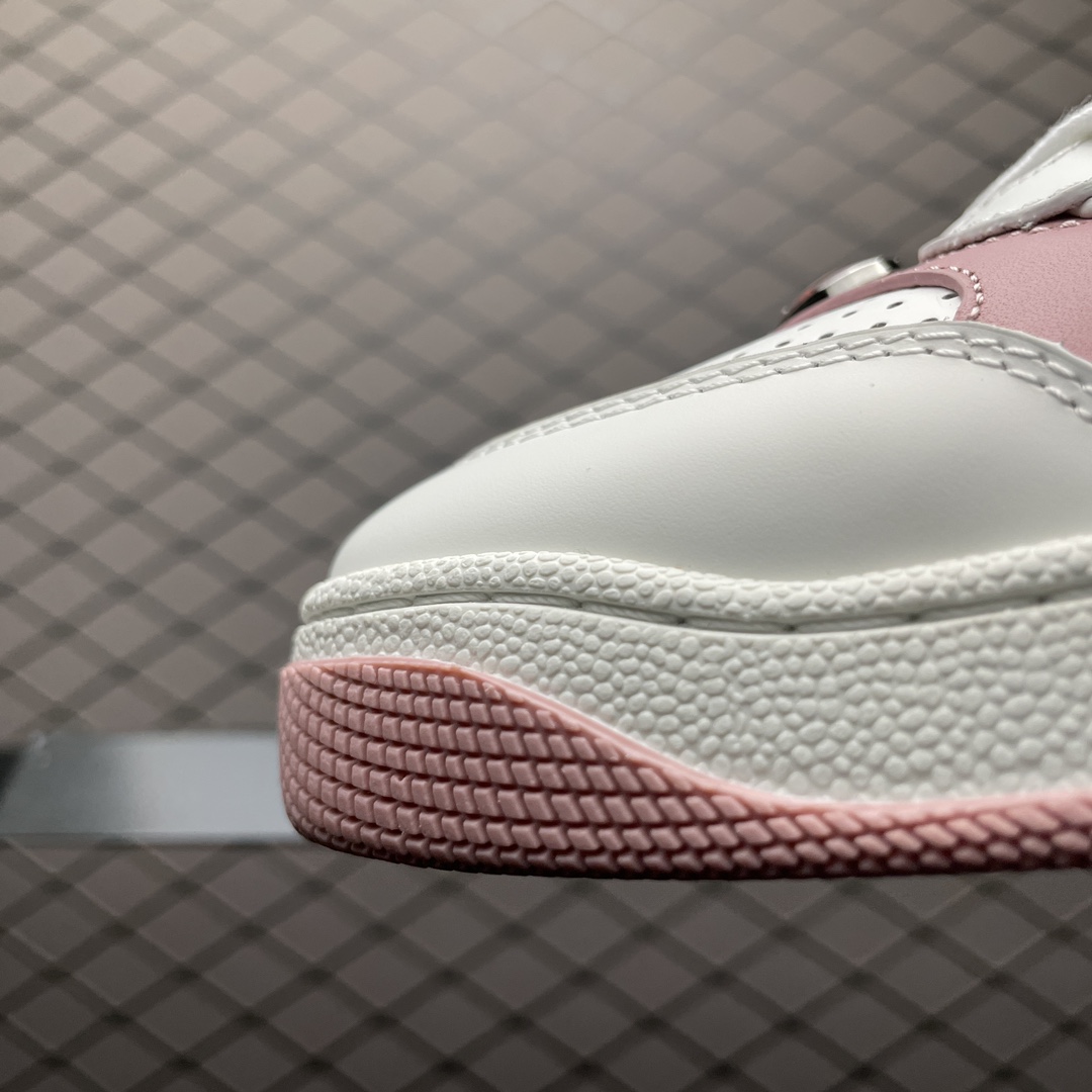 Gucci WOMEN'S SCREENER TRAINER（765128AACV89062）