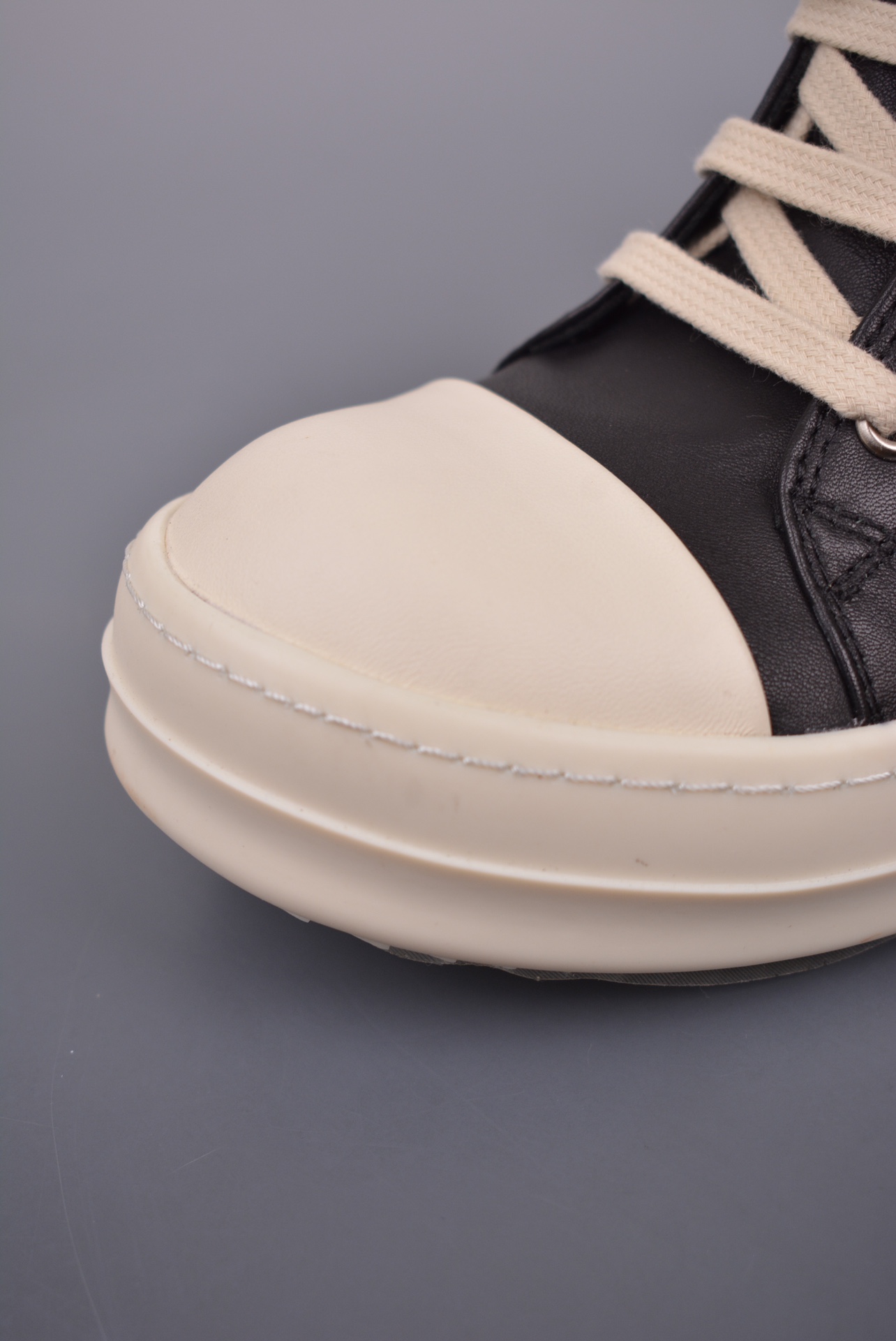 Rick Owens Black leather Lido sneakers (RU01D3890LBK-911)