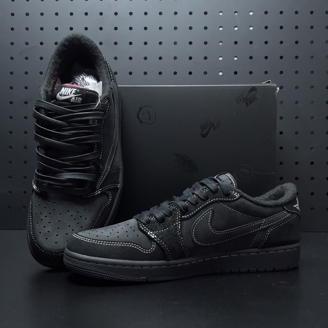 Travis Scott × Nike Air Jordan 1 Low OG SP "Black Phantom"(DM7866-001)