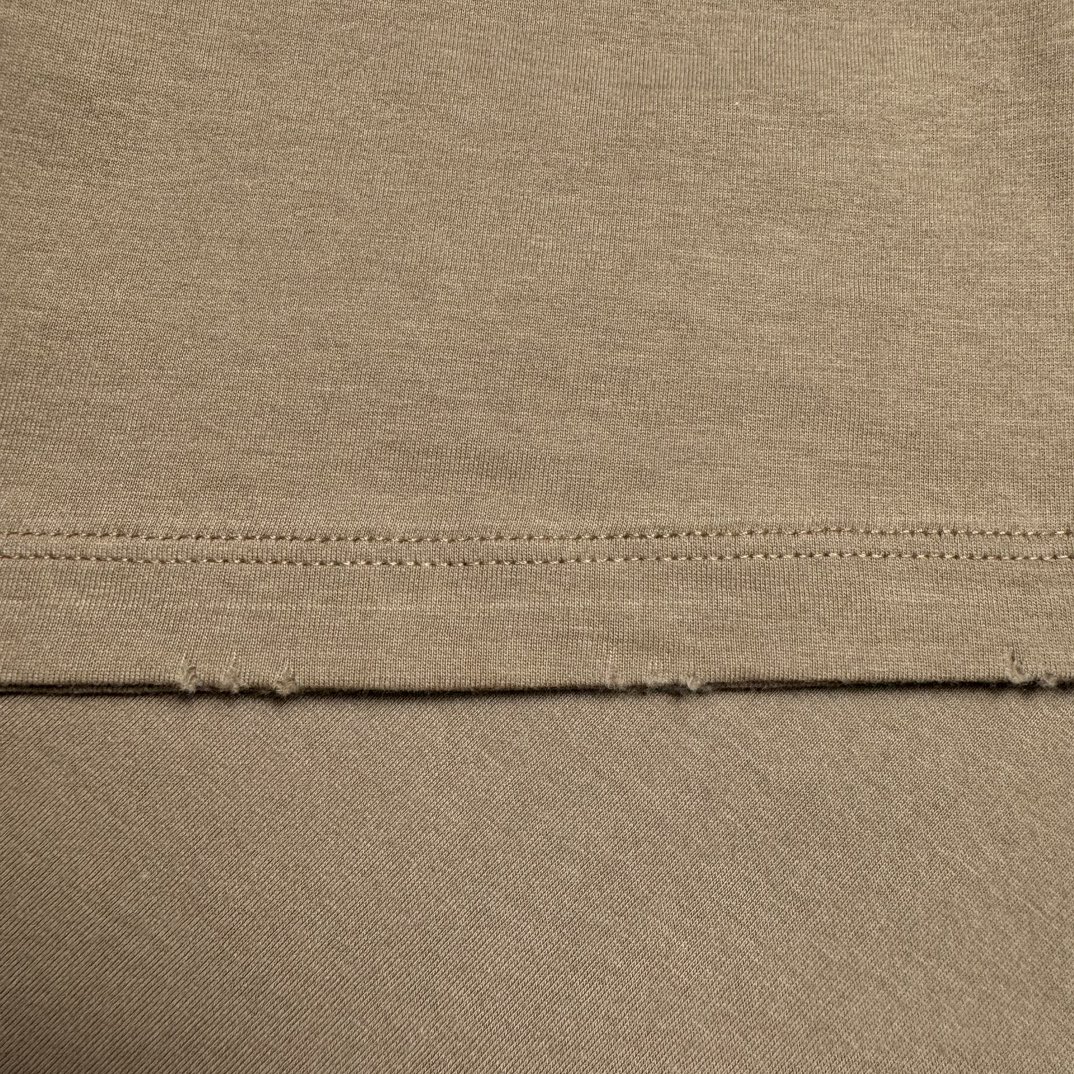 Prada Oversized T-Shirt（3558A-12ZB-F0065-S-211）