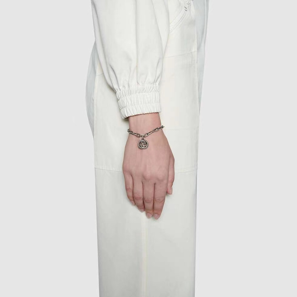 GUCCIグッチ ブレスレット GUCCI インターロッキングG チェーン  シルバー （607158-J8400-0811）