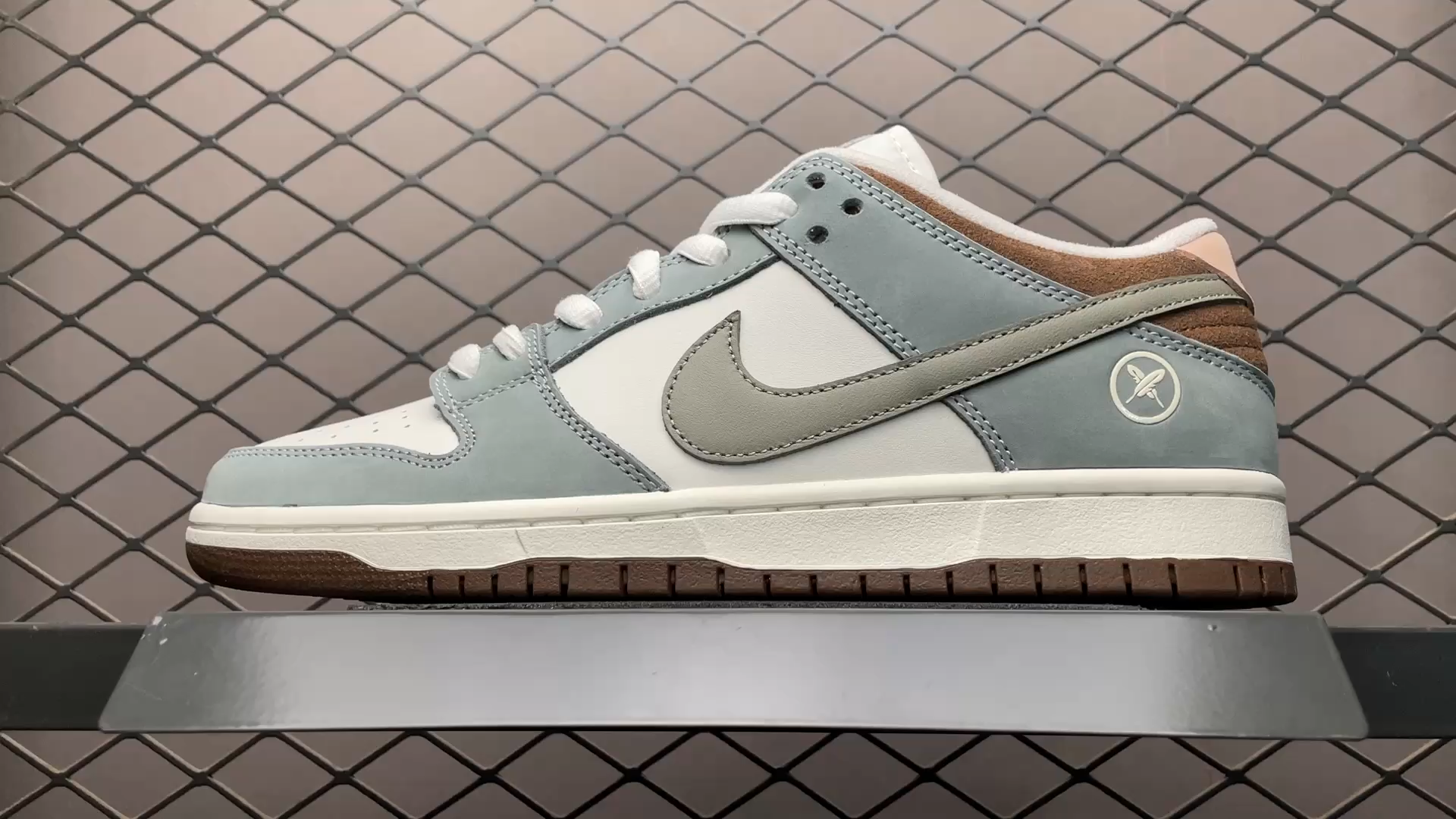 Nike SB Dunk Low Pro QS Wolf Grey