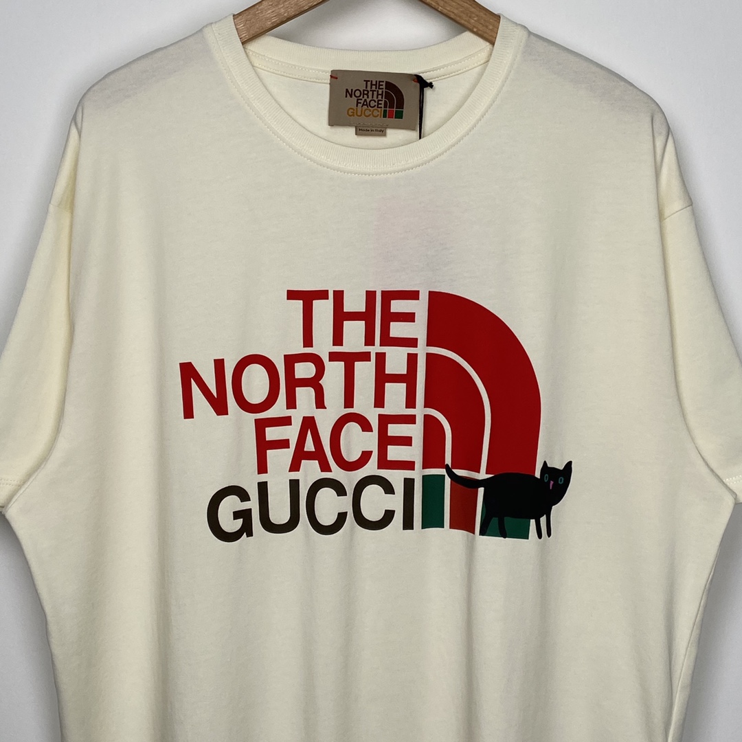 Gucci x The North Face T-shirt“Off-White”（615044-XJDTF-9095）