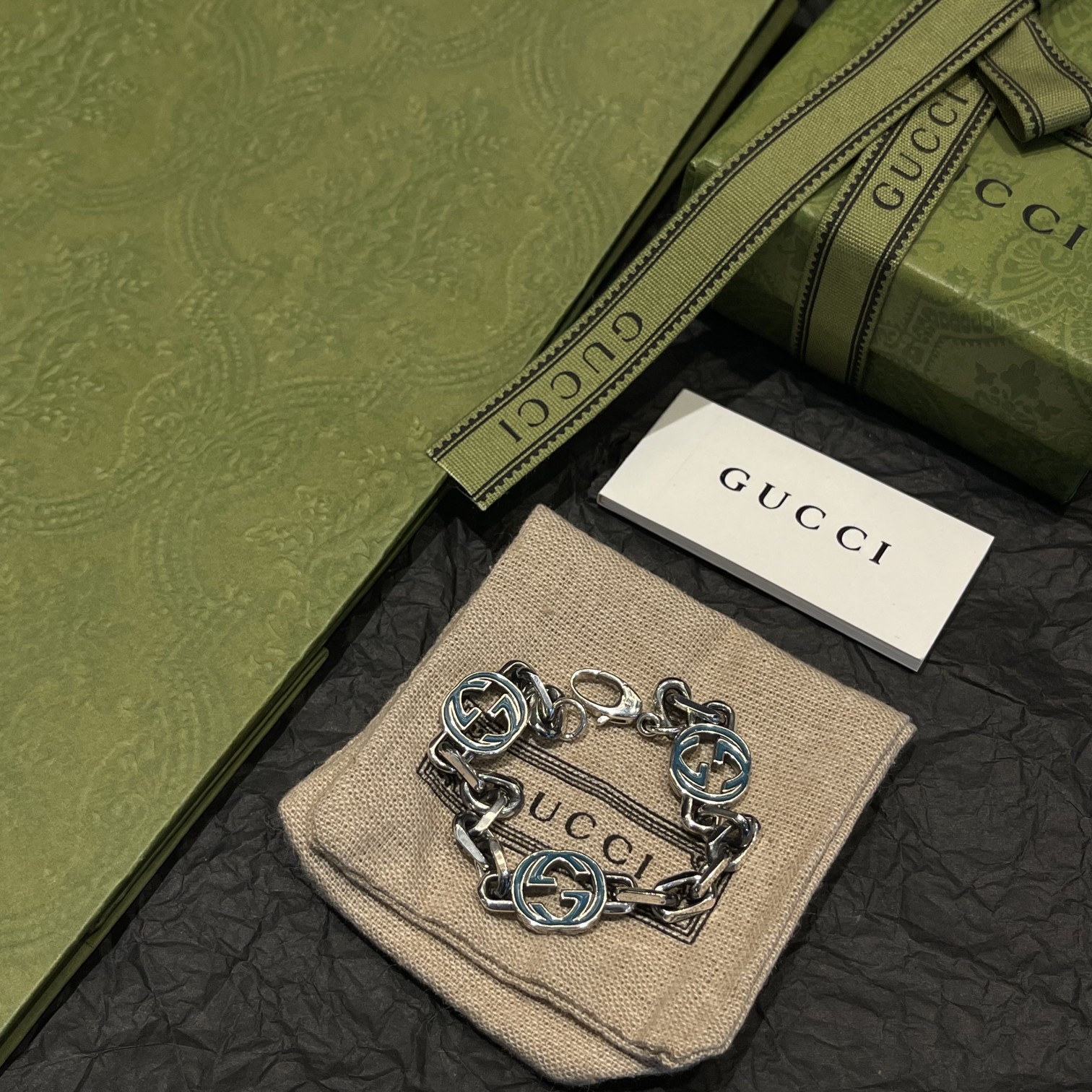 GUCCI｜グッチエナメル インターロッキングG ブレスレット シルバー×グリーン系 （656787-J8410-8183）