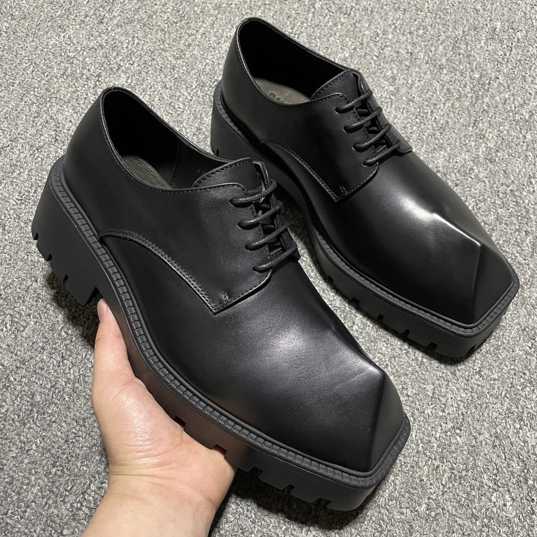 Balenciaga Rhino Derbies Derby Shoes（656977WBB501000）