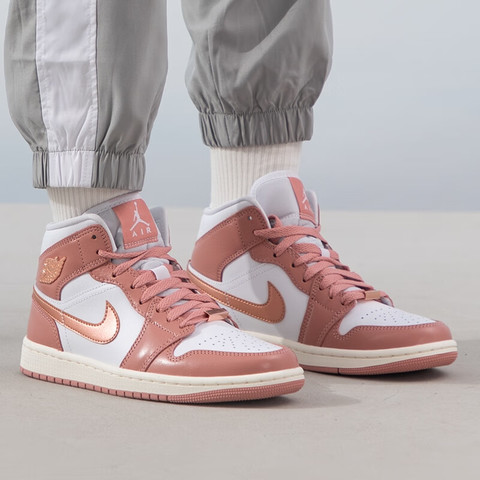 耐克篮球鞋_NIKE 耐克女鞋Air Jordan 1 Mid 粉色玫瑰中帮运动篮球鞋FB9892-670 FB9892-670  35.5多少钱-什么值得买