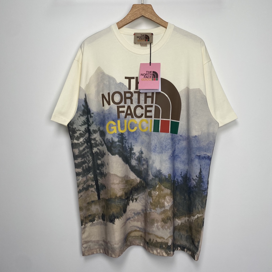 Gucci x The North Face T-shirt（672475-XJDS8-3466）