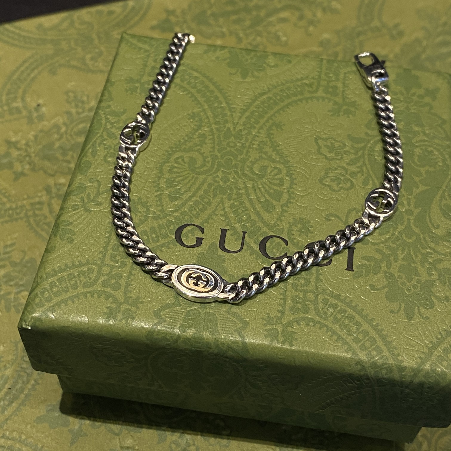 GUCCIインターロッキングG ブレスレット(4mm)（678660-J8410-8191）