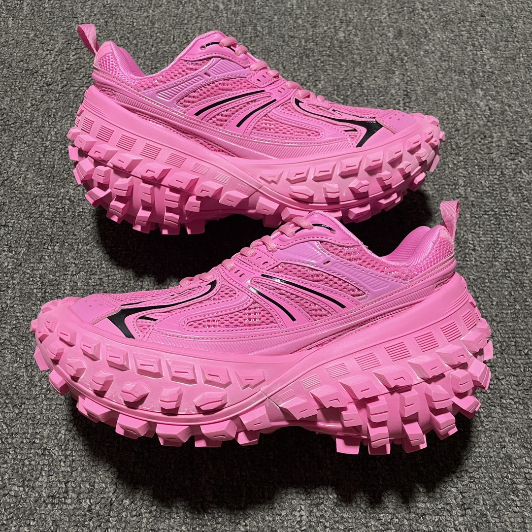 BALENCIAGA WMNS Bouncer (Defender) Sneaker "Pink"（685611W2RAA5000）
