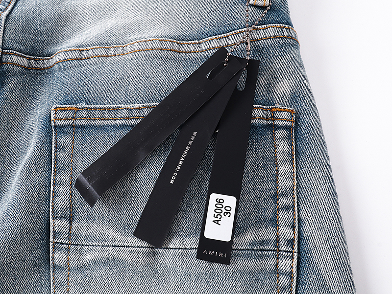 AMIRI Off-set logo jeans (AMDNSY11141）