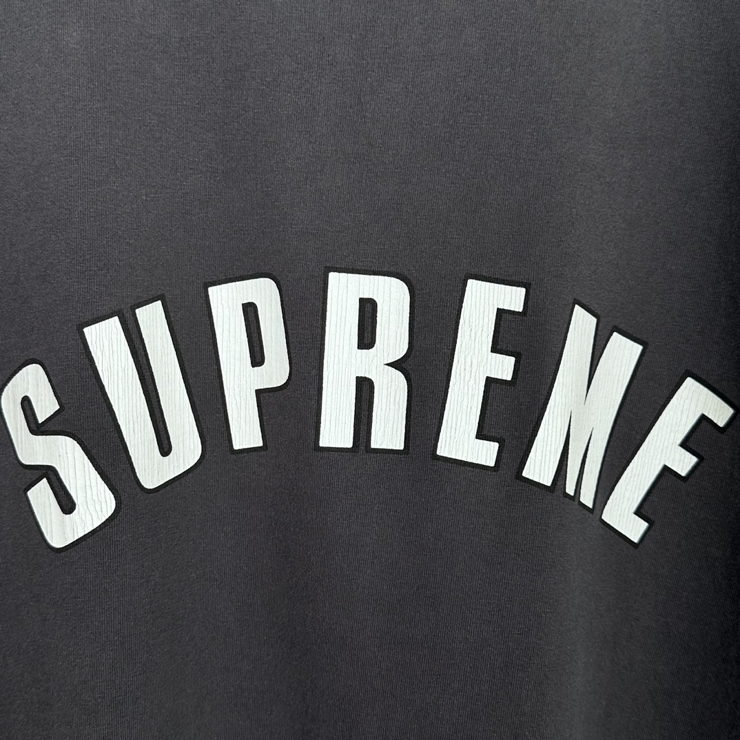 Supreme Cracked Arc S/S Top "Black"（SUP-SS24-055）