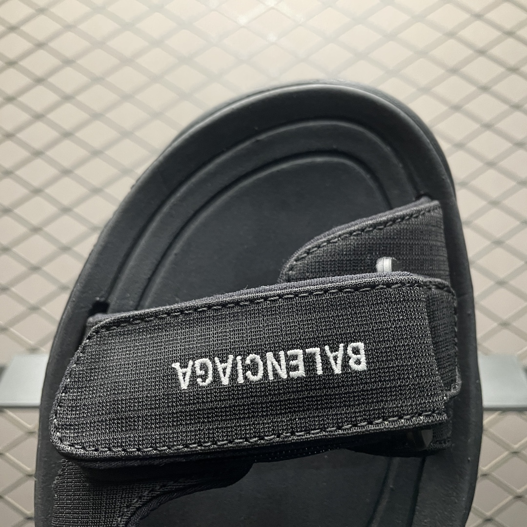 Balenciaga Sport Sandals Sandals（706279W2CCA1000）