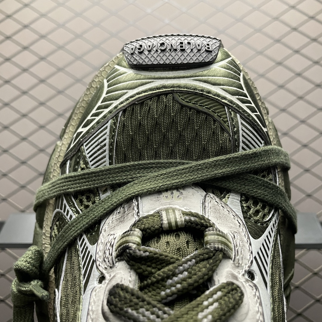 BALENCIAGA 3XL Sneaker "Dark Green/Light Beige"（734734W3XL53191）