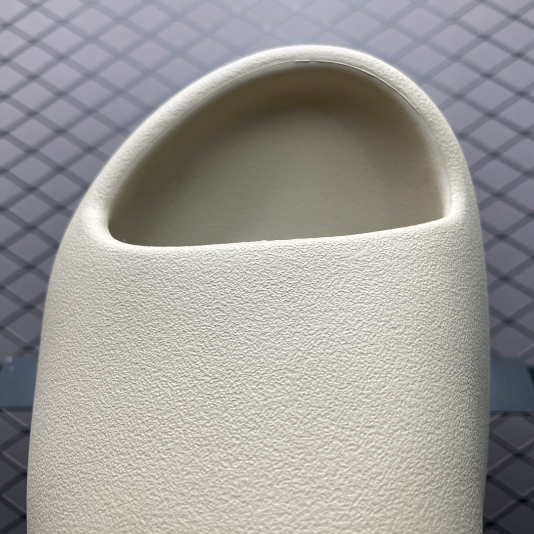 adidas YEEZY Slide "Bone" (FZ5897)
