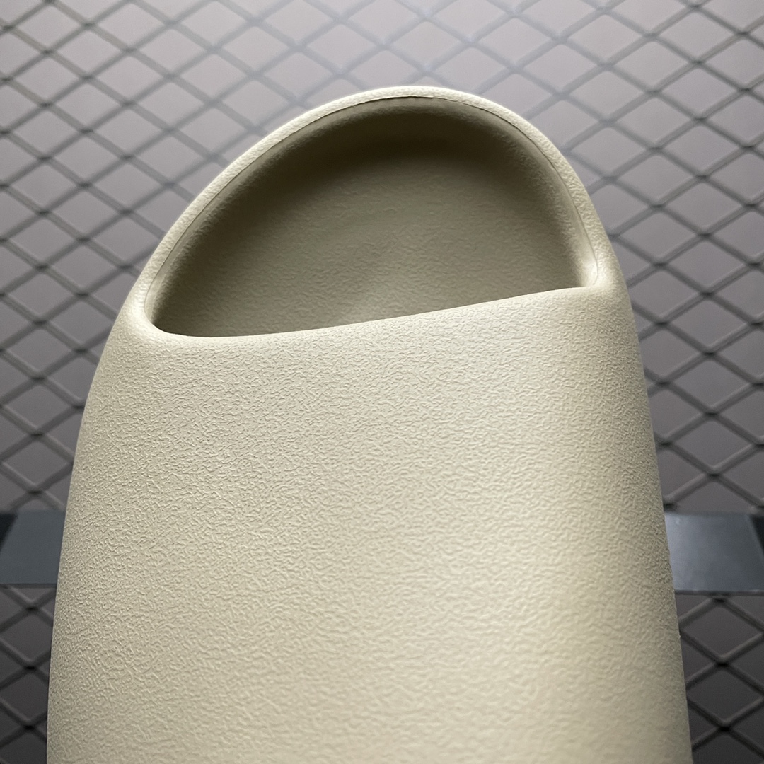 adidas YEEZY Slide "Pure"(GW1934)