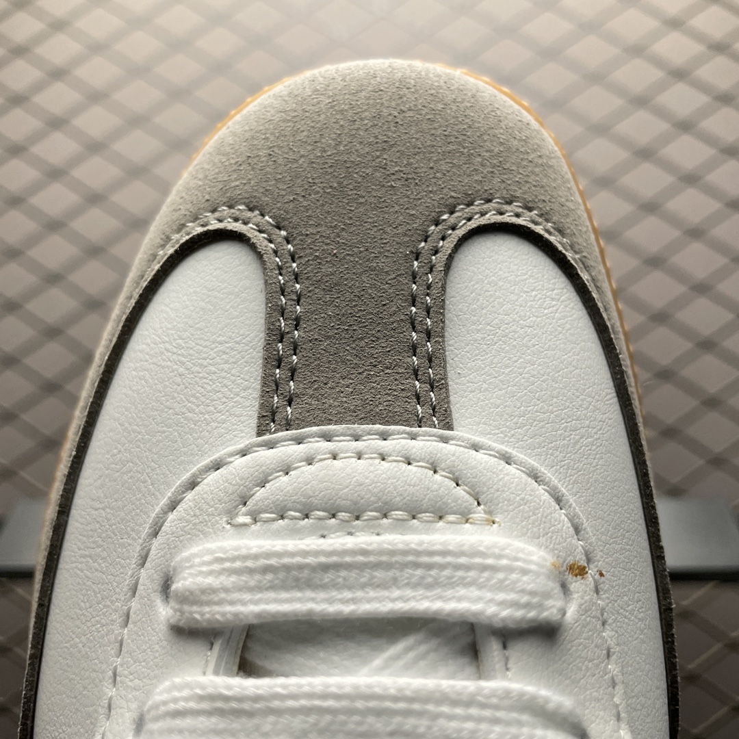 adidas Originals Samba OG Made In Italy "Core White/Core Black/Gum"（ID2865）