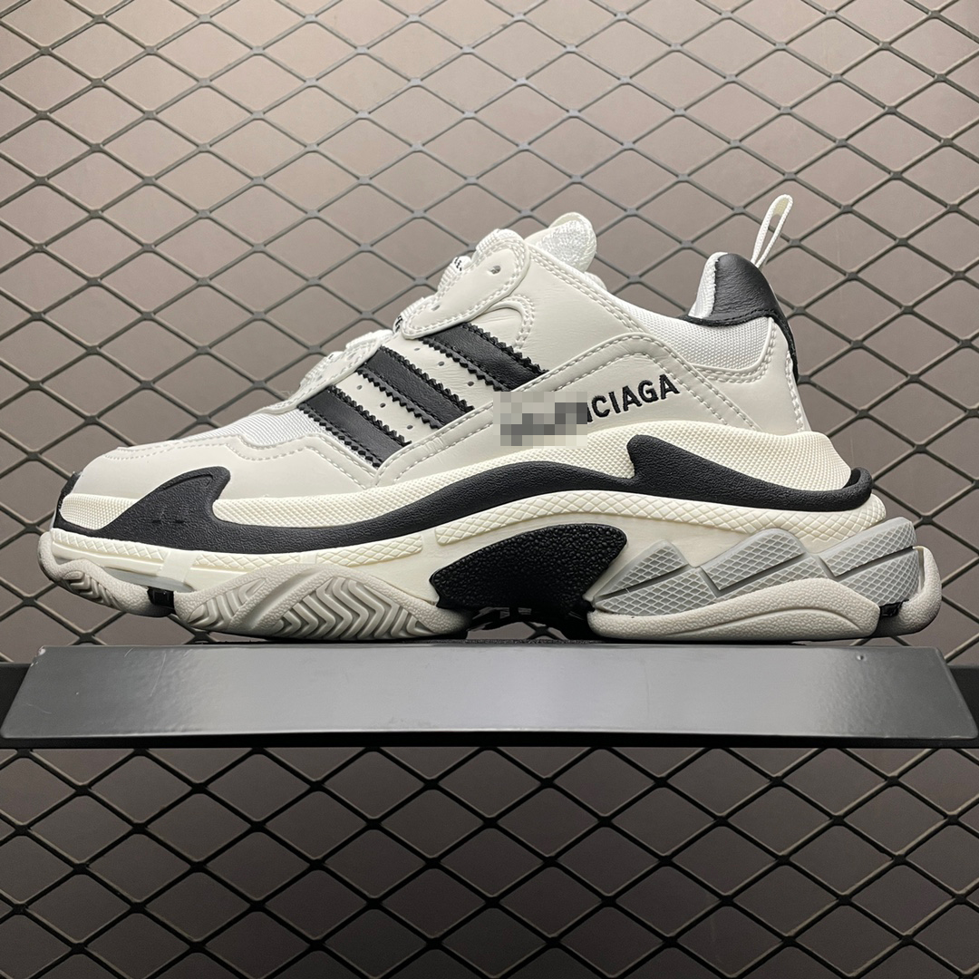  BALENCIAGA Triple S "White"（710021W2ZB9112）