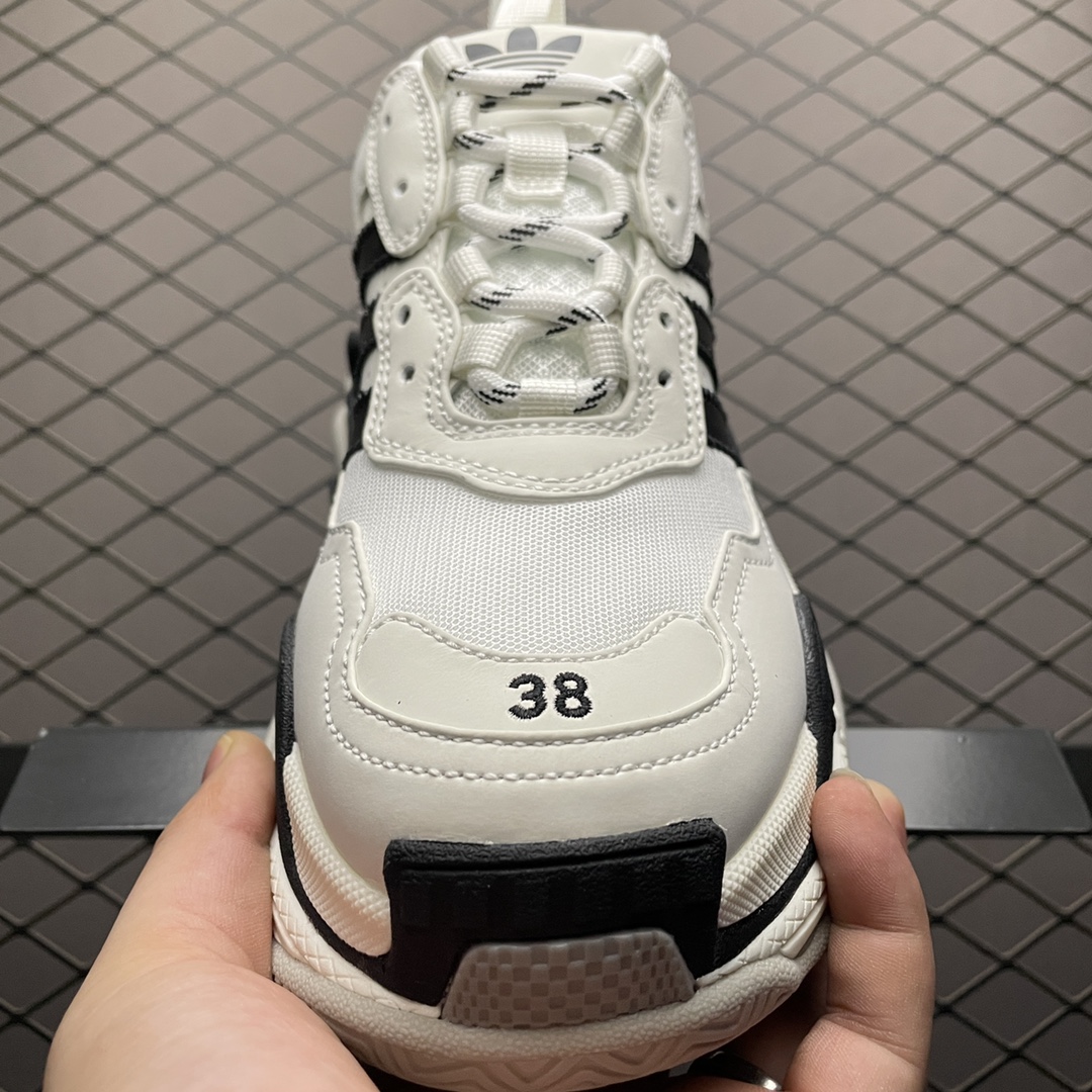  BALENCIAGA Triple S "White"（710021W2ZB9112）