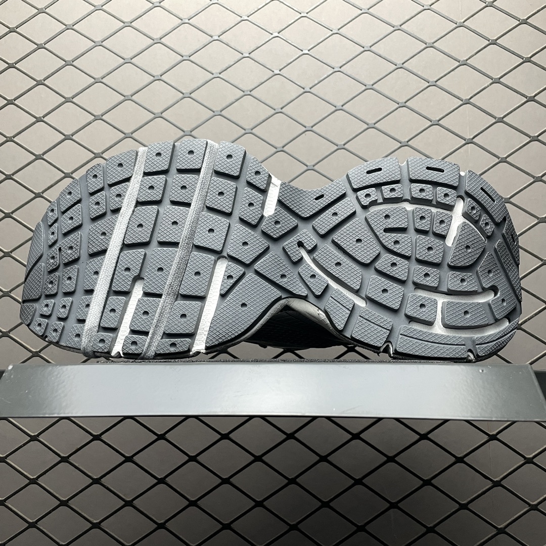 BALENCIAGA 3XL Sneaker "Grey/White/Red"（734734W3XL51219）